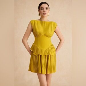 021. Micas Yellow Pleated Patchwork Corset Sleeveless Mini Dress
